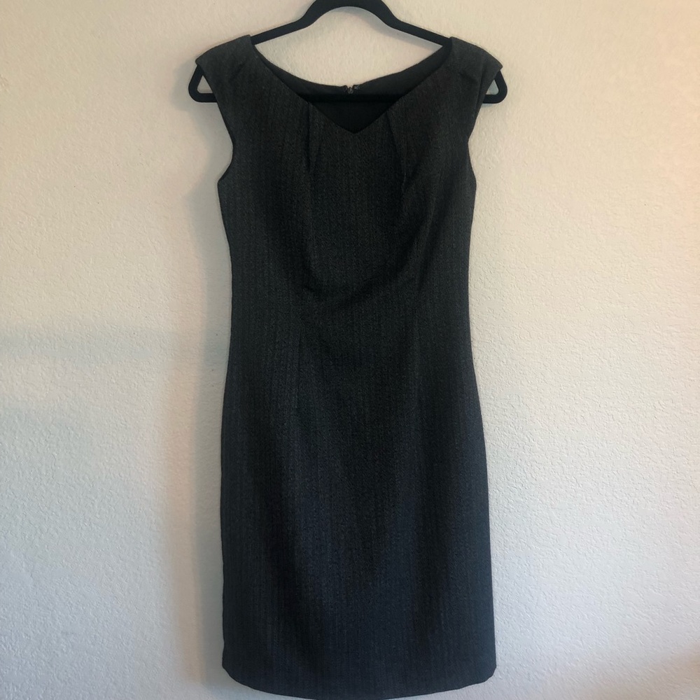 Mossimo Supply Co. Gray Herringbone Cap Sleeve Sheath Dress